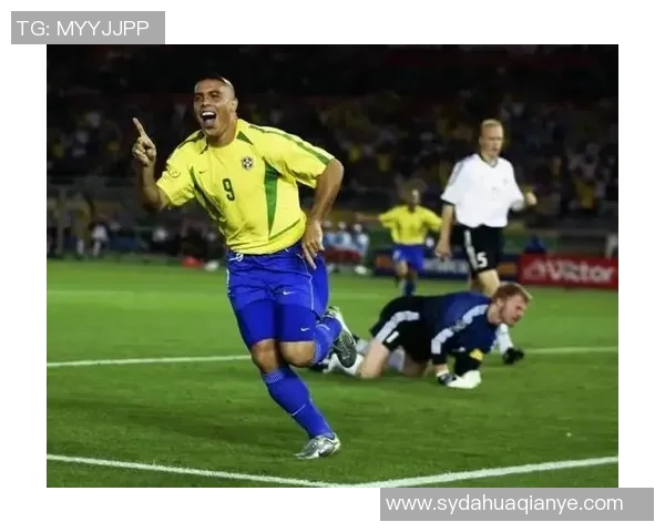 足球场17号球星是谁 他的成就与历史地位盘点