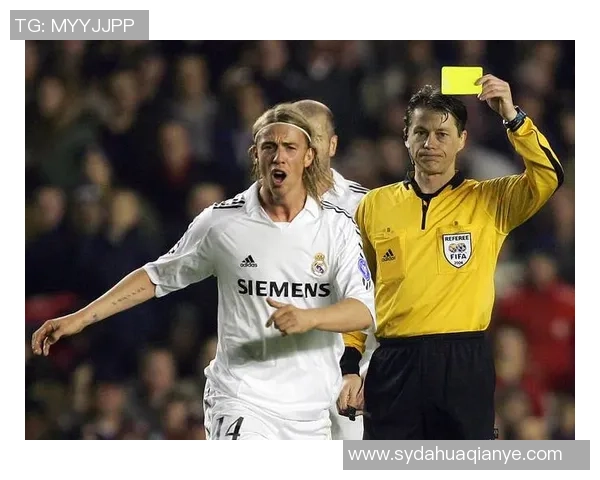 足球巨星失利瞬间展现真实一面，伤痛与坚持铸就传奇背后的坚韧与成长