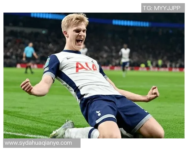 热刺足球明星最新排名榜单分析 盘点球队核心球员实力与表现 热刺足球明星最新排名榜单分析 盘点球队核心球员实力与表现